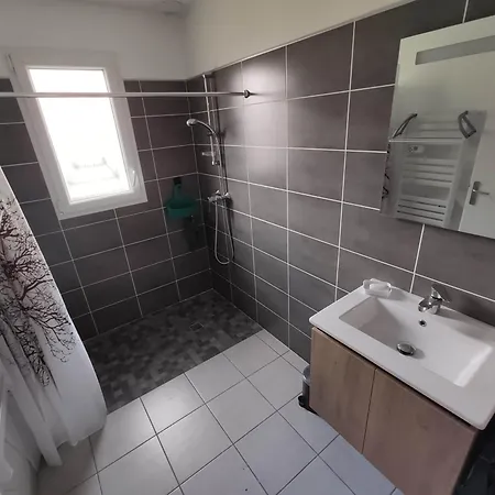 2 Maisons De 3 Et 2 Avec Grande Piscine Commune Nyaraló *